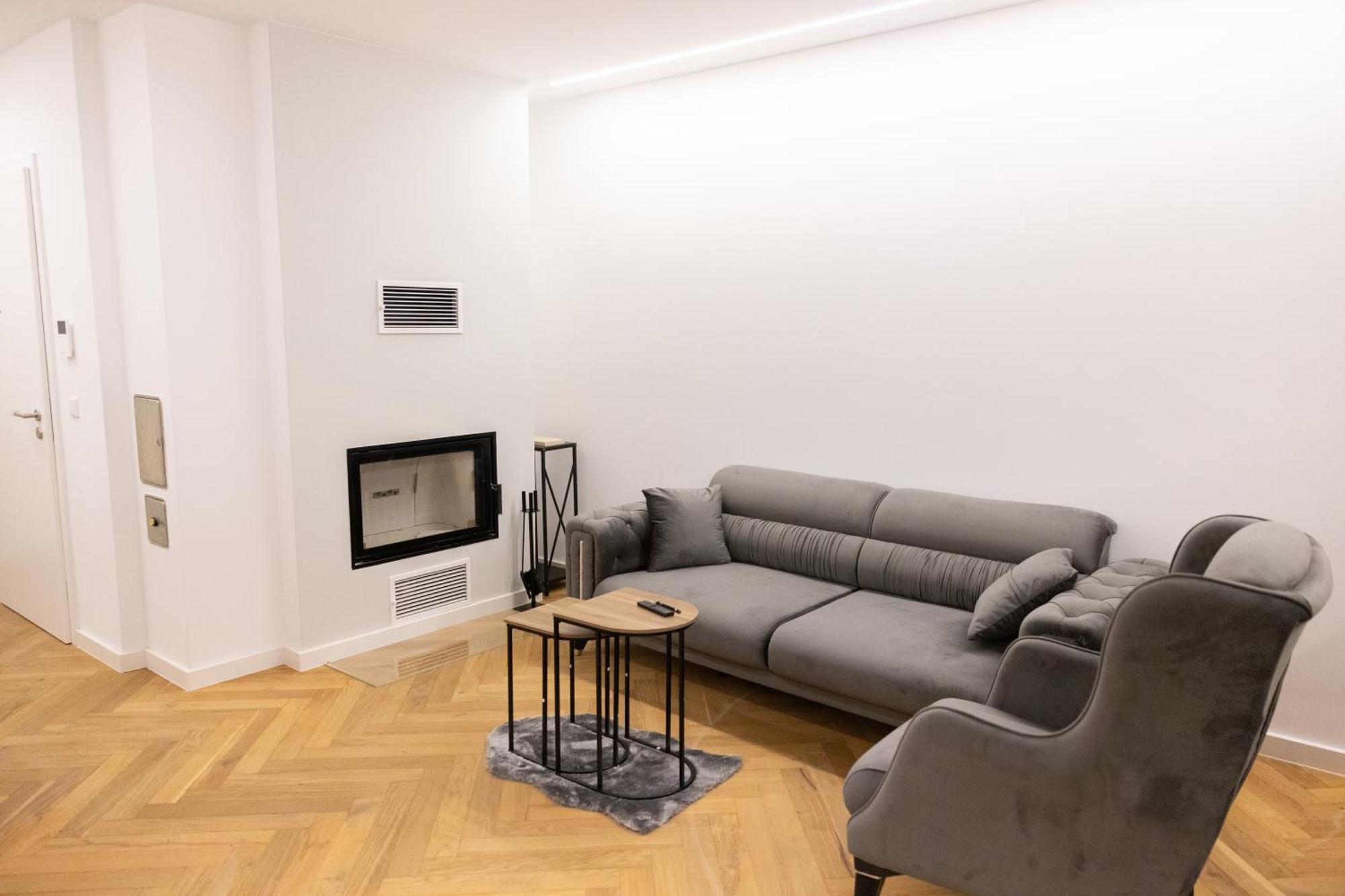 Neubau Apartment Mit Kamin Und Terrasse In Premium Lage Parkplatz Inklusive Bielefeld Exterior photo